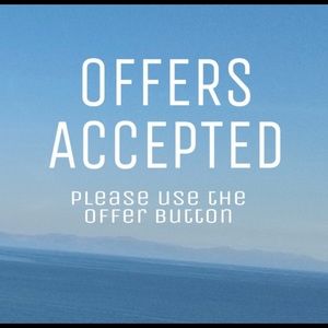 All reasonable offers considered 💕